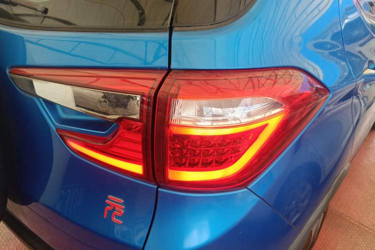 Used BYD Yuan 2016 1.5TID Automatic Prestige Model Exterior 6