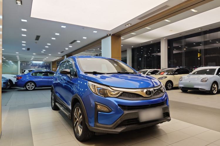 Used BYD Yuan 2016 1.5L Automatic Luxury Version Exterior 9