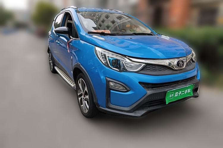 Used BYD Yuan 2016 1.5L Manual Luxury Model Front Right 45 Deg