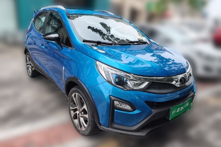 Used BYD Yuan 2016 1.5L Manual Luxury Version Front Right 45 Deg