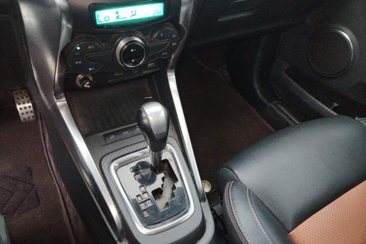 Used BYD Yuan 2016 1.5TID Automatic Prestige Model Gear Lever