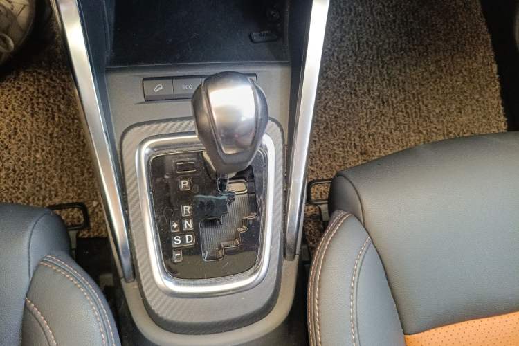 Used BYD Yuan 2016 1.5TID Automatic Prestige Model Gear Lever