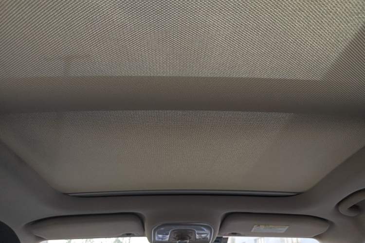 Used BYD Yuan 2016 1.5L Manual Luxury Model Headliner