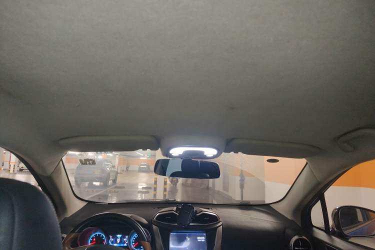 Used BYD Yuan 2016 1.5L Manual Luxury Model Headliner