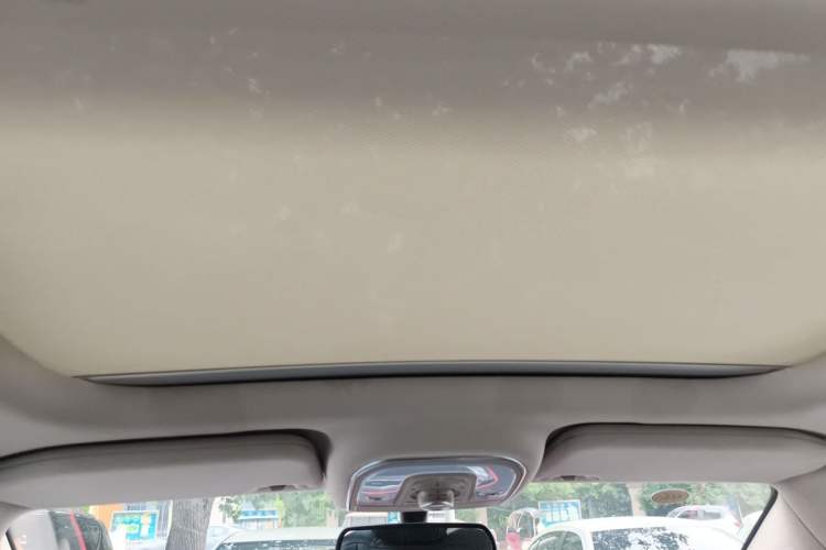 Used BYD Yuan 2016 1.5L Manual Luxury Version Headliner