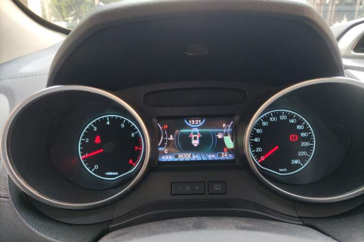 Used BYD Yuan 2016 1.5L Manual Luxury Model Instrument Cluster