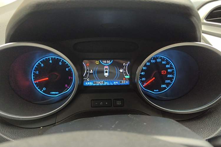 Used BYD Yuan 2016 1.5L Manual Luxury Model Instrument Cluster