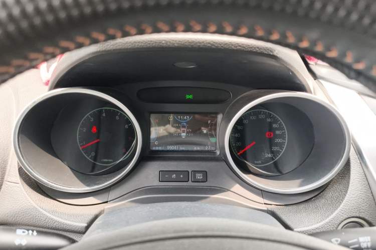 Used BYD Yuan 2016 1.5L Manual Luxury Version Instrument Cluster