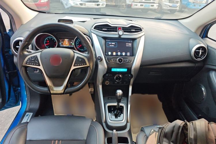 Used BYD Yuan 2016 1.5L Automatic Luxury Version Interior 2