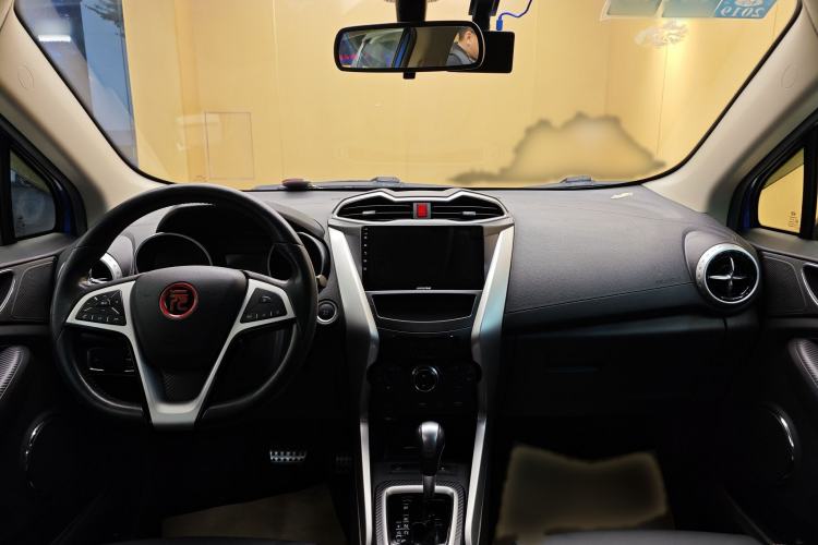 Used BYD Yuan 2016 1.5L Automatic Luxury Version Interior 4