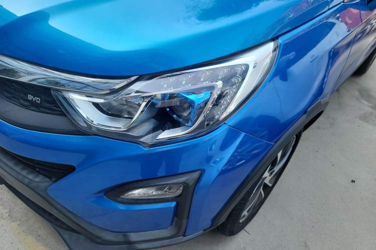 Used BYD Yuan 2016 1.5L Automatic Luxury Version Left Front Headlight