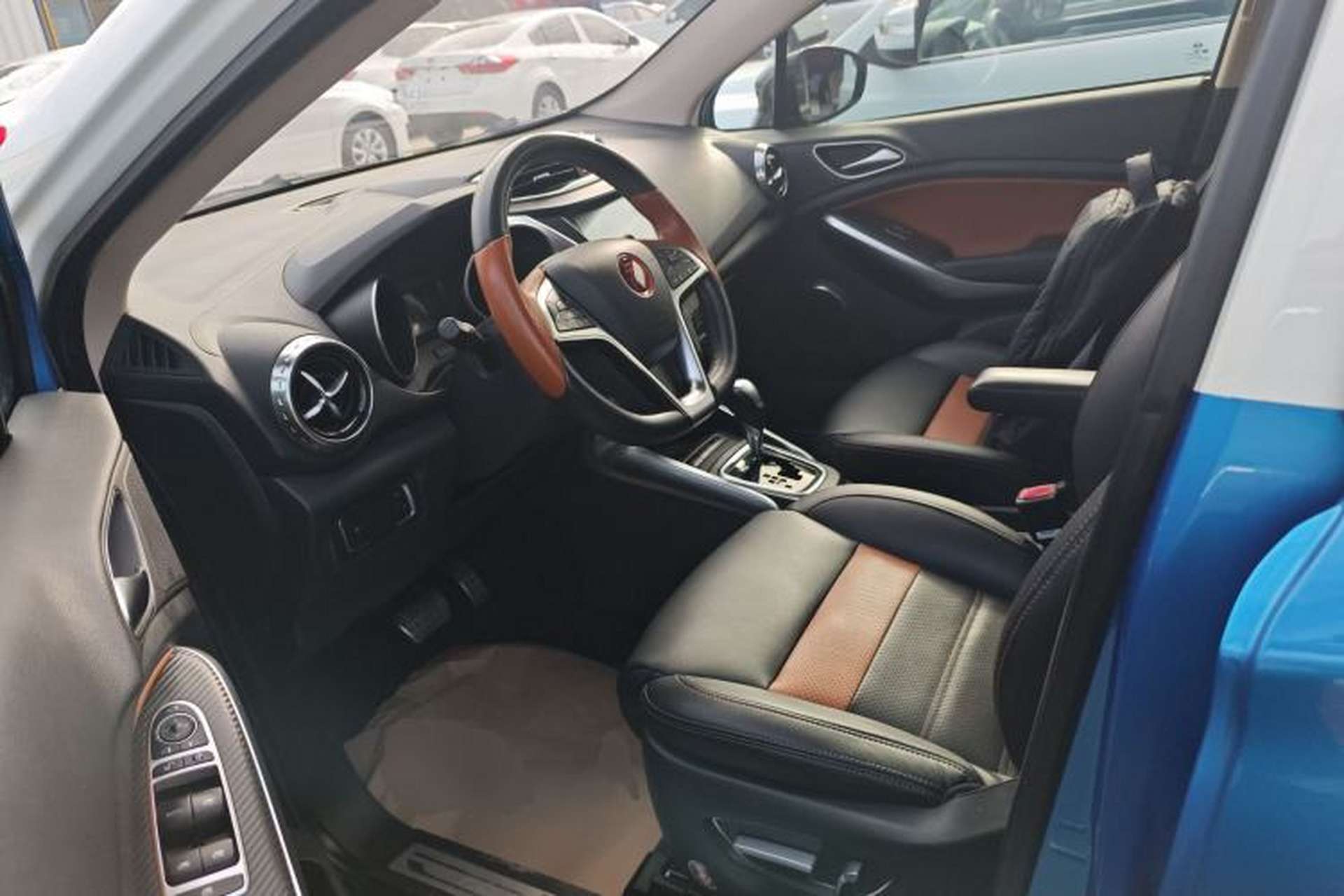 Used BYD Yuan 2016 1.5TID Automatic Flagship Model Left Front Seat