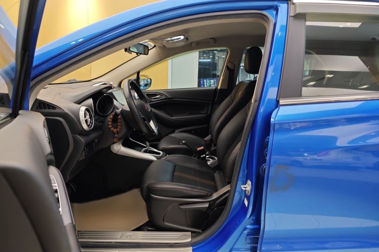 Used BYD Yuan 2016 1.5L Automatic Luxury Version Left Front Seat