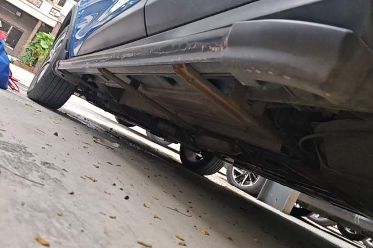 Used BYD Yuan 2016 1.5L Automatic Luxury Version Left Side Sill