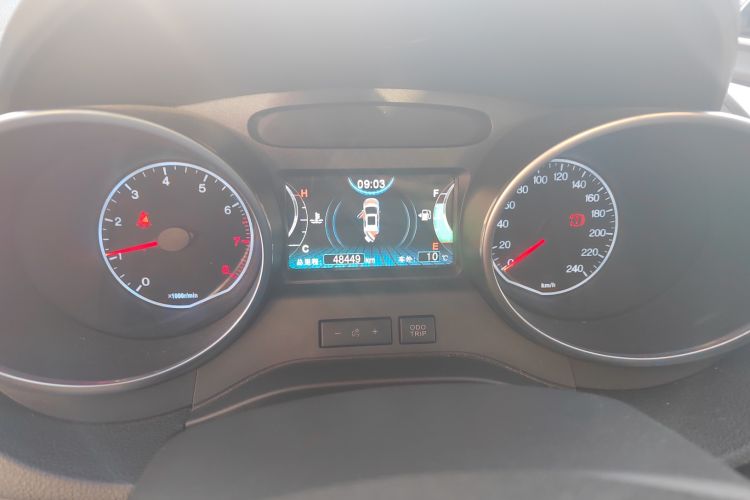 Used BYD Yuan 2016 1.5L Manual Luxury Version Odometer Close Up