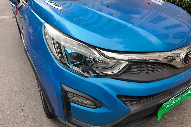 Used BYD Yuan 2016 1.5L Manual Luxury Model Right Front Headlight