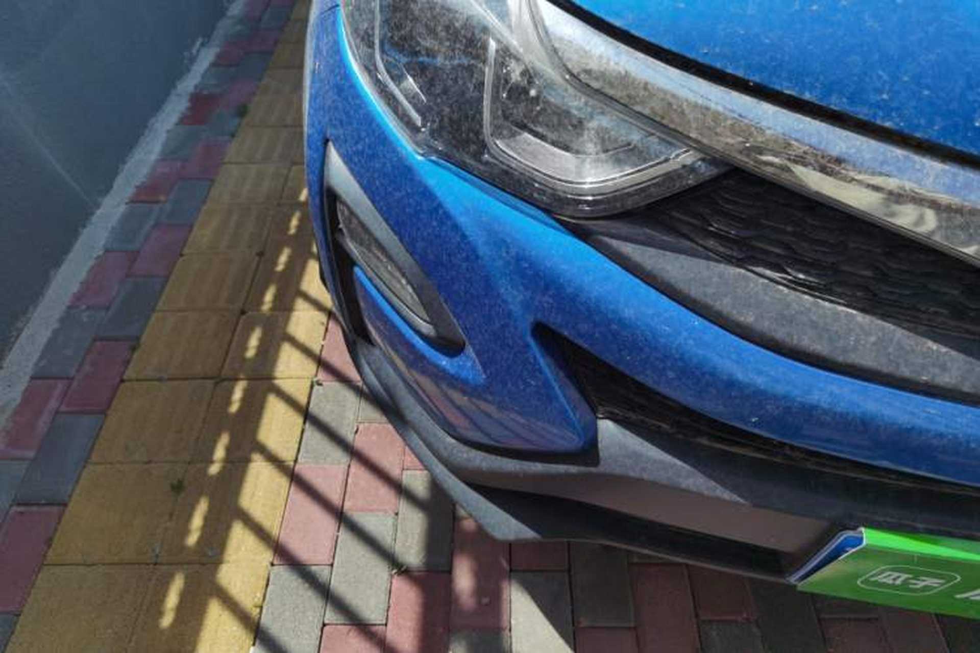 Used BYD Yuan 2016 1.5L Manual Luxury Version Right Front Headlight