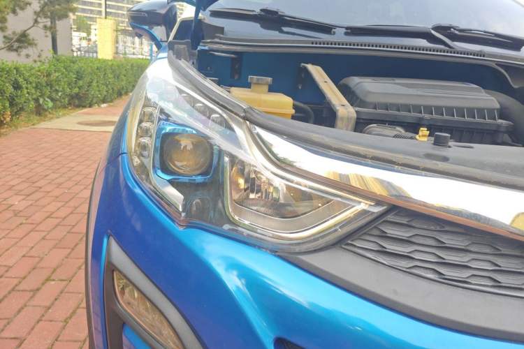 Used BYD Yuan 2016 1.5TID Automatic Prestige Model Right Front Headlight