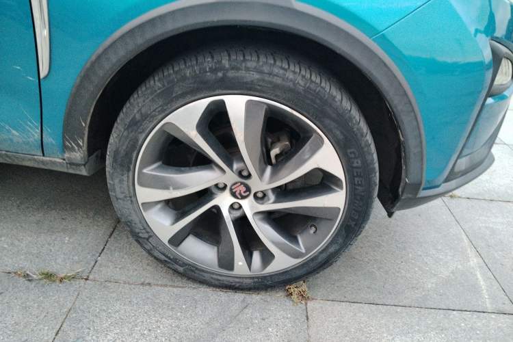Used BYD Yuan 2016 1.5TID Automatic Prestige Model Right Front Wheel Hub