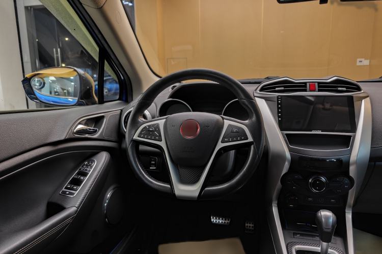 Used BYD Yuan 2016 1.5L Automatic Luxury Version Steering Wheel