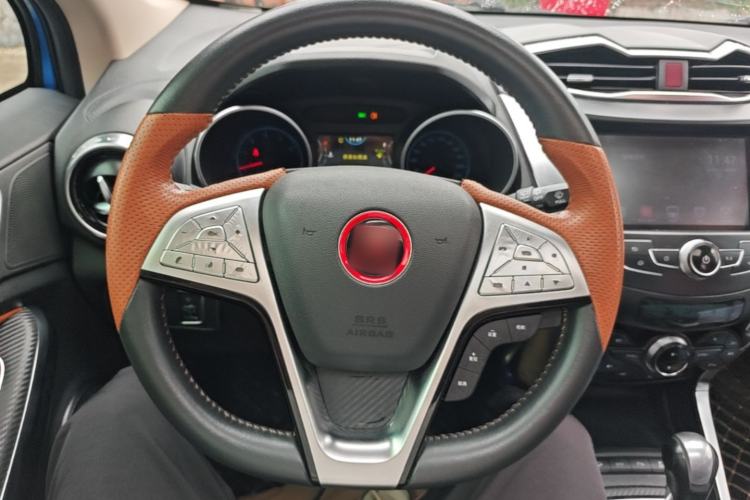 Used BYD Yuan 2016 1.5TID Automatic Flagship Model Steering Wheel