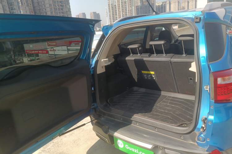 Used BYD Yuan 2016 1.5L Manual Luxury Version Trunk