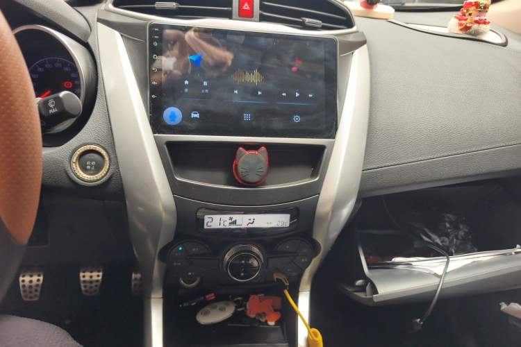 Used BYD Yuan 2016 1.5L Manual Comfort Model Audio And AC Panel