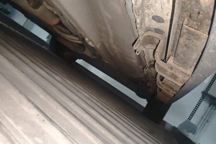 Used BYD Yuan 2016 1.5L Manual Luxury Model Chassis Front Left