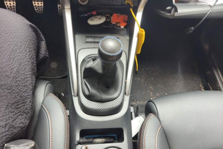 Used BYD Yuan 2016 1.5L Manual Comfort Model Gear Lever