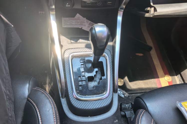 Used BYD Yuan 2016 1.5TID Automatic Prestige Model Gear Lever