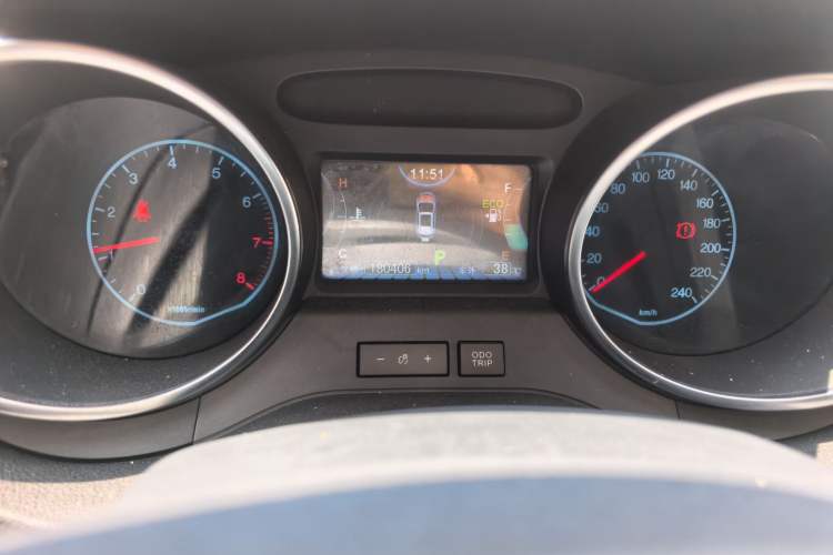 Used BYD Yuan 2016 1.5TID Automatic Prestige Model Odometer Close Up