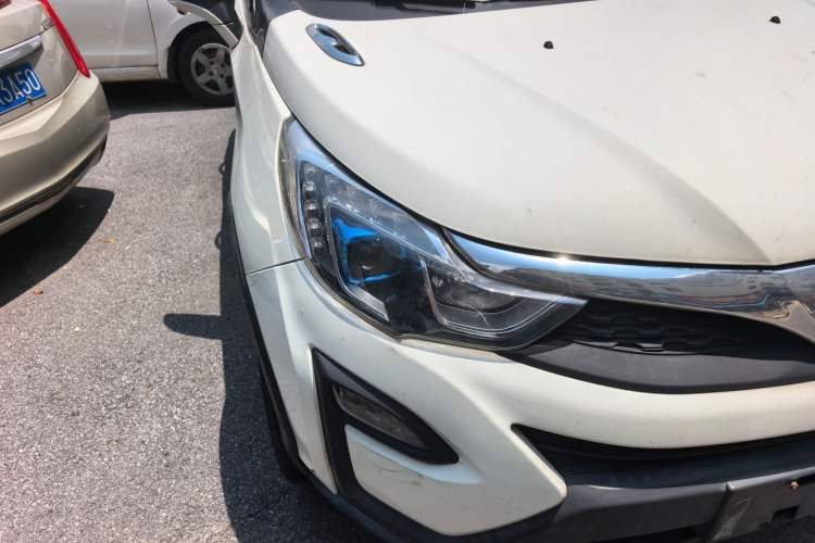 Used BYD Yuan 2016 1.5TID Automatic Prestige Model Right Front Headlight