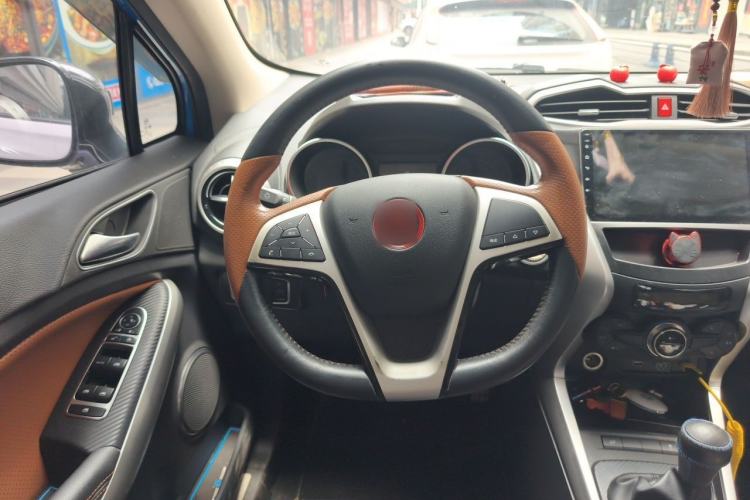 Used BYD Yuan 2016 1.5L Manual Comfort Model Steering Wheel