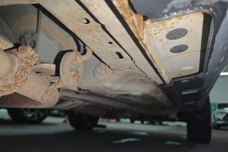 Used BYD Yuan 2016 1.5TID Automatic Prestige Model Chassis Rear Right