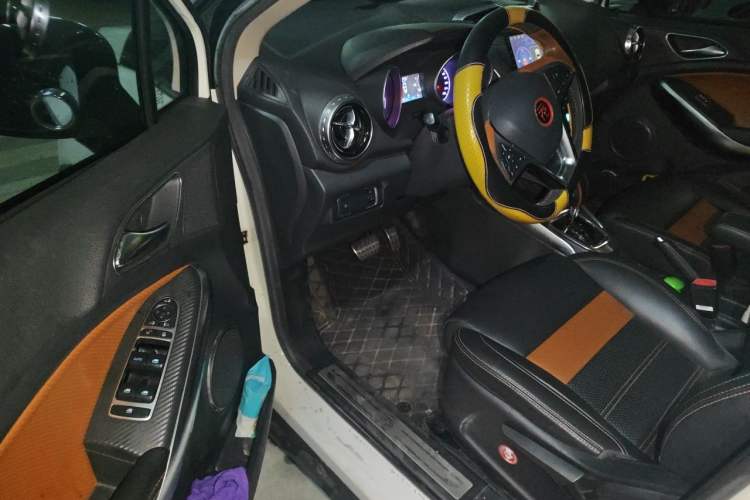 Used BYD Yuan 2016 1.5TID Automatic Prestige Model Driver Seat