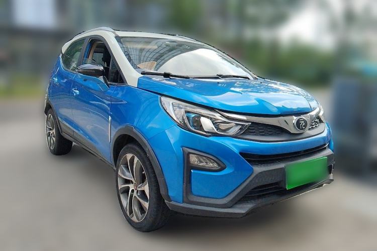 Used BYD Yuan 2016 1.5TID Automatic Prestige Model Front Right 45 Deg