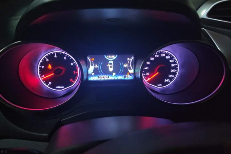 Used BYD Yuan 2016 1.5TID Automatic Prestige Model Odometer Close Up