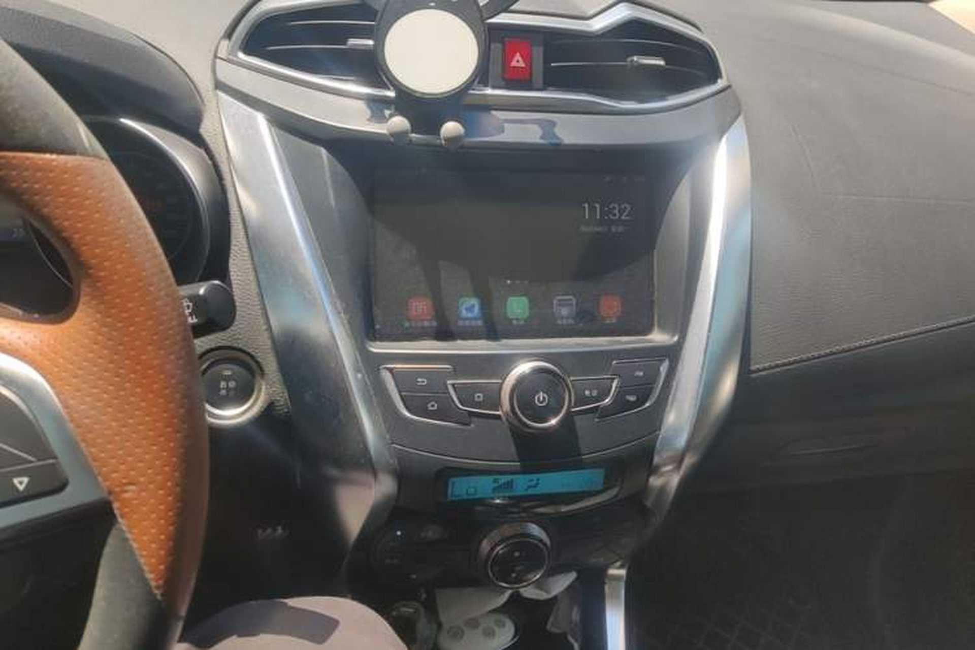Used BYD Yuan 2016 1.5L Manual Luxury Version Audio And AC Panel
