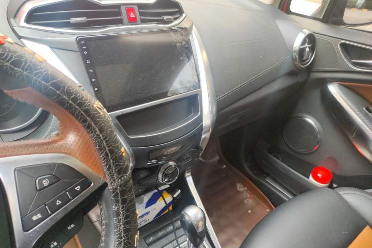 Used BYD Yuan 2016 1.5TID Automatic Prestige Model Audio And AC Panel