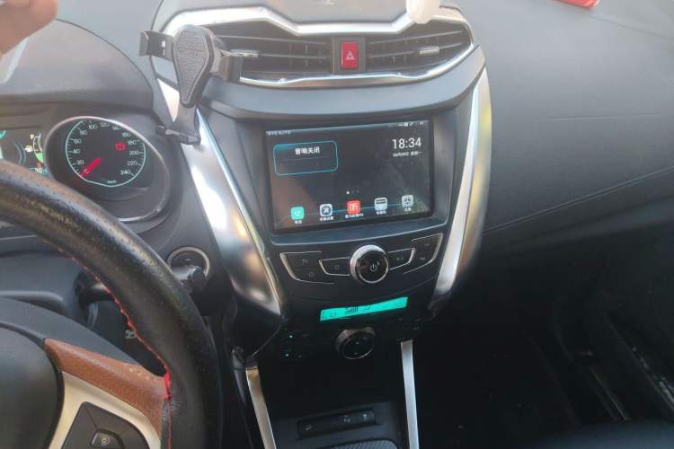 Used BYD Yuan 2016 1.5L Manual Luxury Model Audio And AC Panel