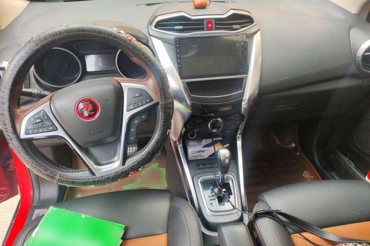 Used BYD Yuan 2016 1.5TID Automatic Prestige Model Center Console