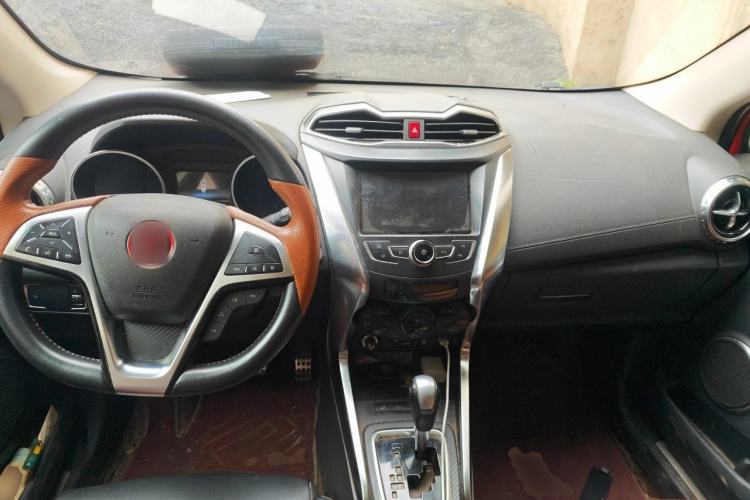 Used BYD Yuan 2016 1.5TID Automatic Prestige Model Center Console