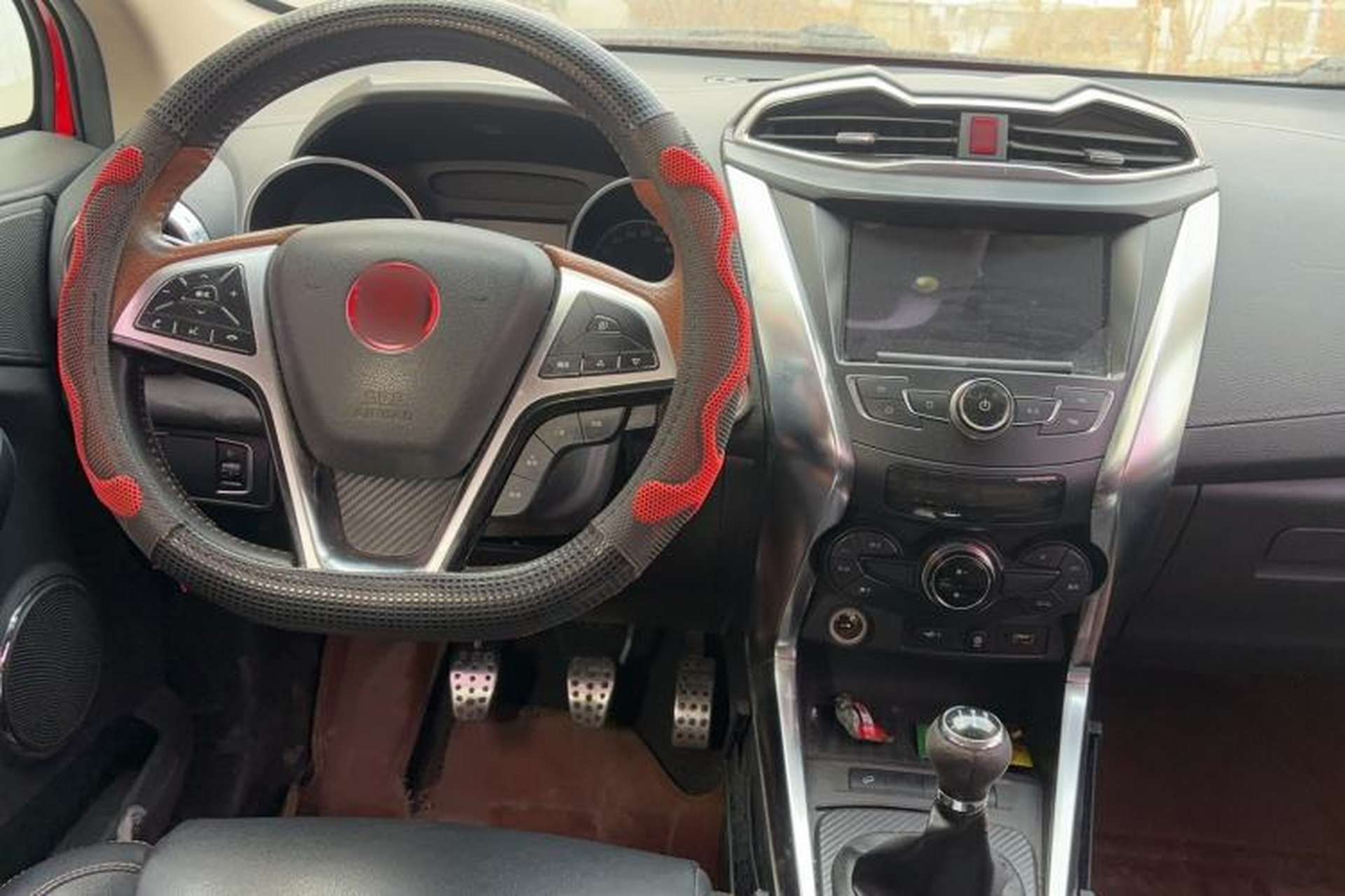 Used BYD Yuan 2016 1.5L Manual Luxury Model Center Console