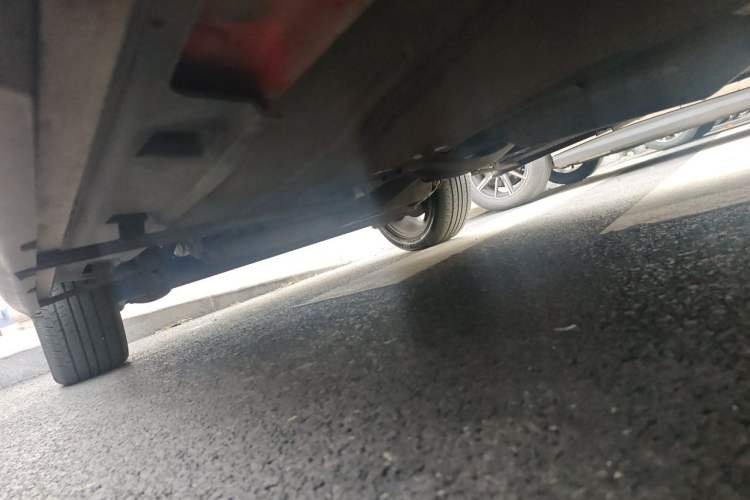 Used BYD Yuan 2016 1.5L Automatic Luxury Version Chassis Front Right