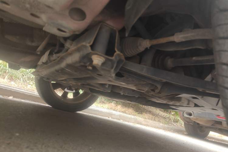 Used BYD Yuan 2016 1.5L Manual Comfort Model Chassis Front Right