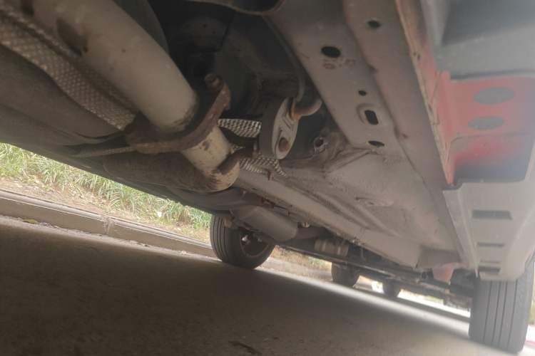 Used BYD Yuan 2016 1.5L Manual Comfort Model Chassis Rear Right