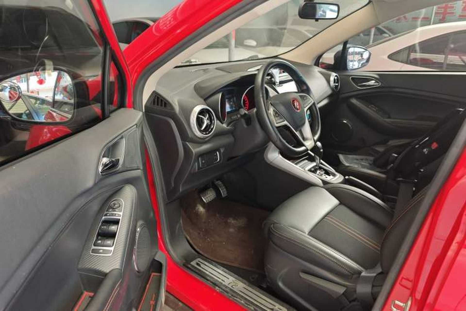 Used BYD Yuan 2016 1.5L Automatic Luxury Version Driver Seat