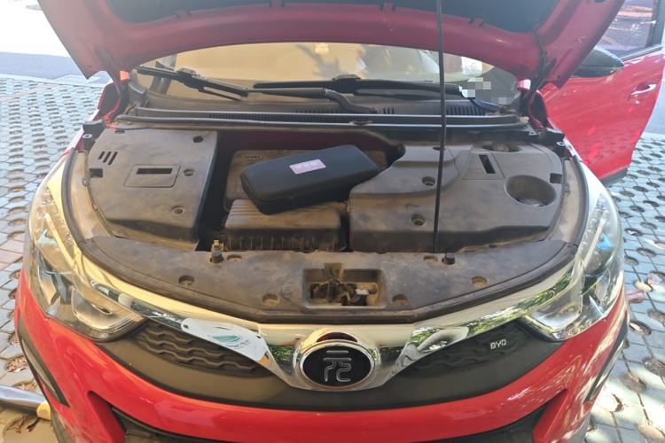 Used BYD Yuan 2016 1.5L Manual Luxury Model Engine Bay