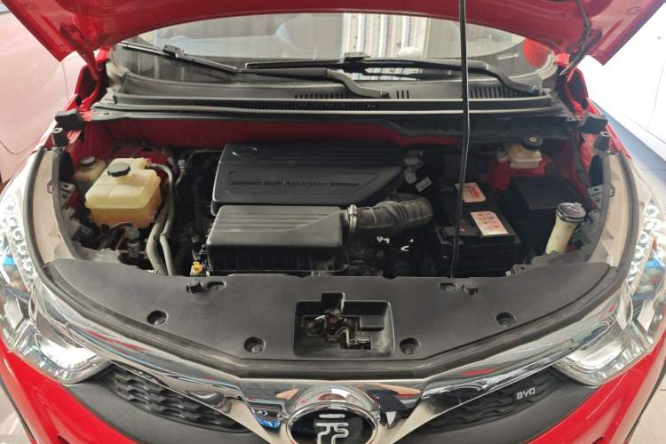 Used BYD Yuan 2016 1.5L Automatic Luxury Version Engine Bay