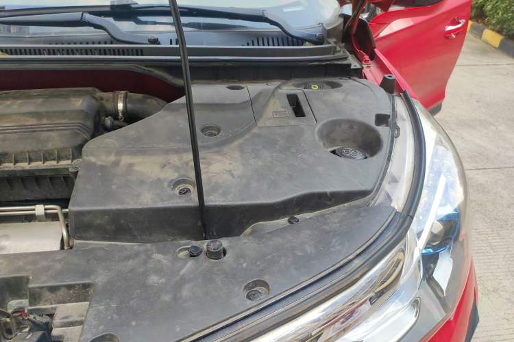 Used BYD Yuan 2016 1.5TID Automatic Prestige Model Engine Bay Left